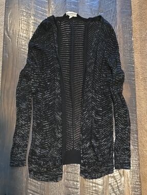 Olive & Oak Black Open-Weave Cardigan